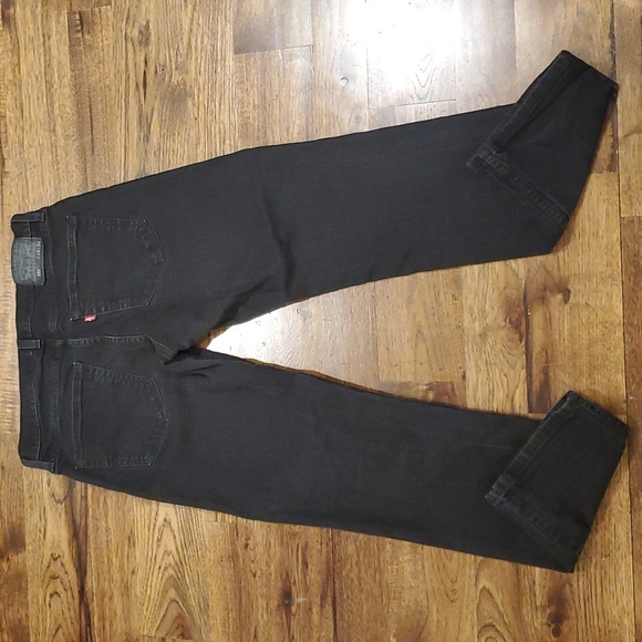 Levi's Other - Mens Levi's 559 Relaxed Fit black jeans size 33/34